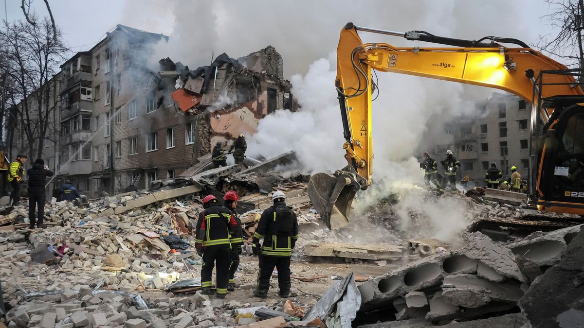 Ruský útok na sever Ukrajiny zabil 15letou dívku, její rodiče jsou zranění