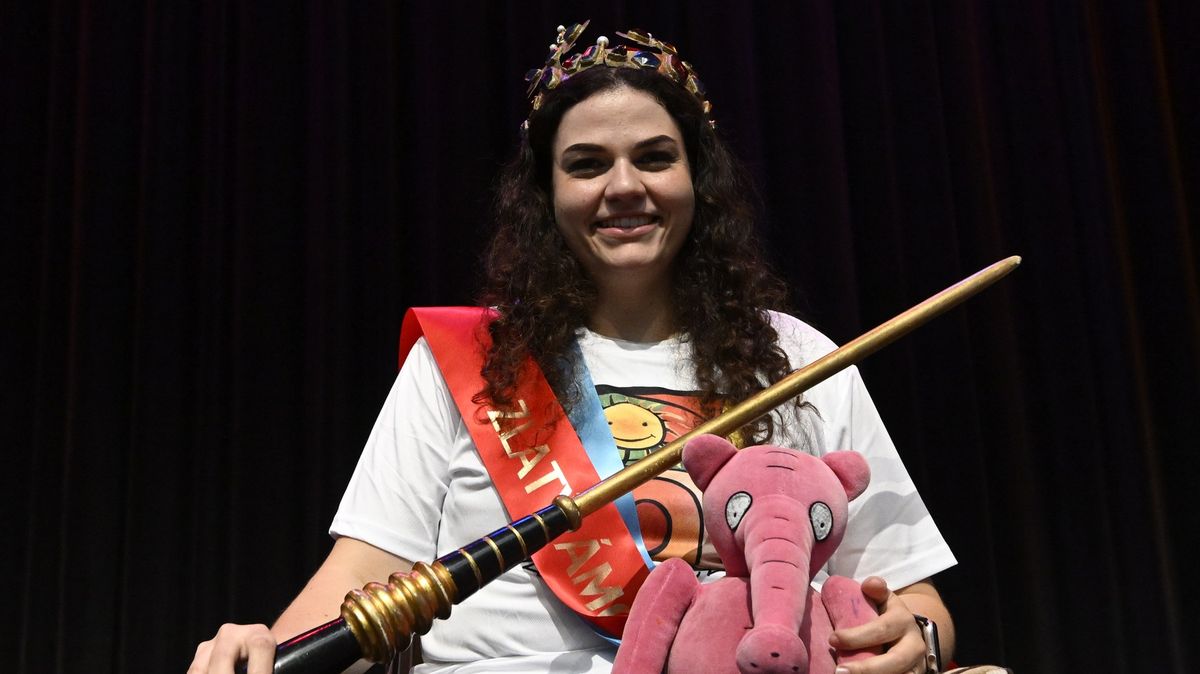 Zlatého Ámose pro nejoblíbenějšího pedagoga získala Adéla Langerová ze Zlína