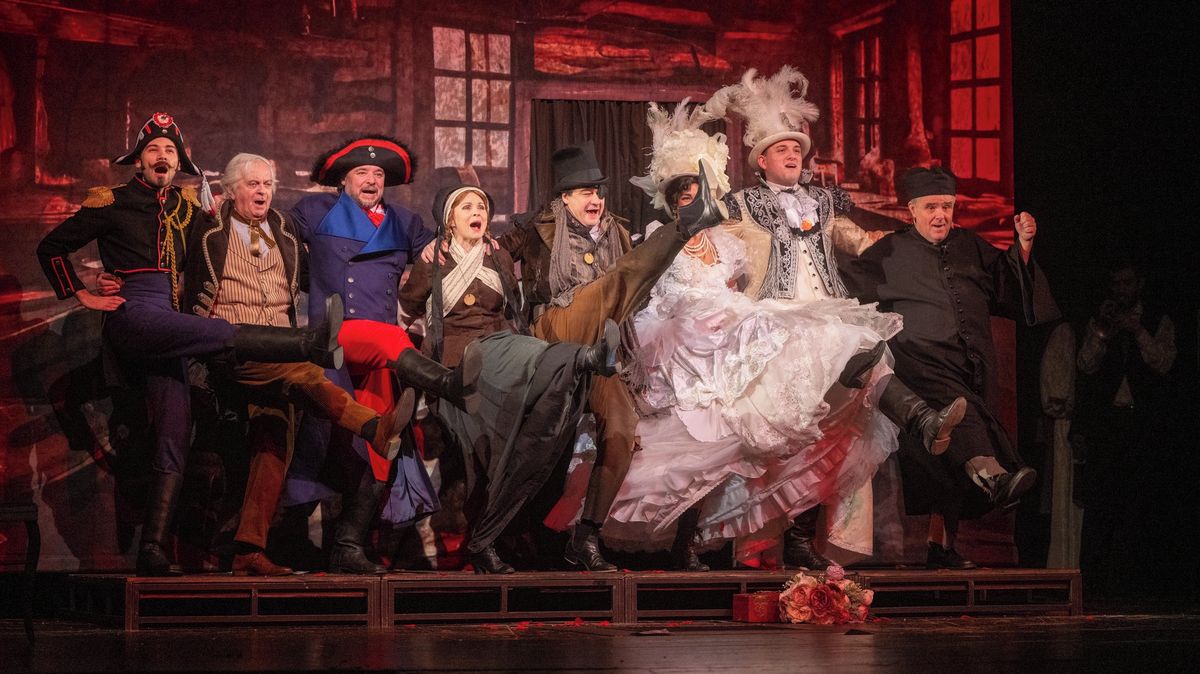 Lipuje režíruje v Pardubicích. Lituje, že se vytrácí francouzská kultura