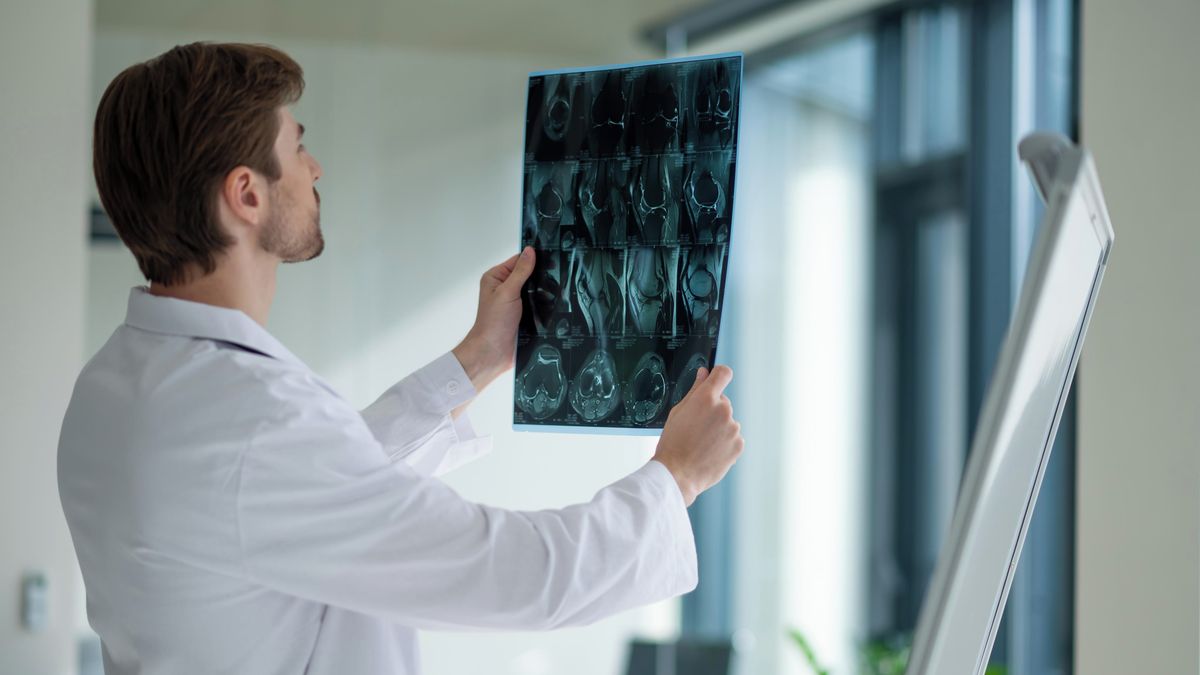 Máte rakovinu? Data ukazují, kde vás začnou léčit nejdříve a kde si počkáte