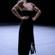 Na fotografii z choreografie Lovebirds je Sami Gossart.