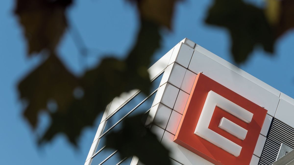 Tykač vlastní oficiálně tři procenta společnosti ČEZ