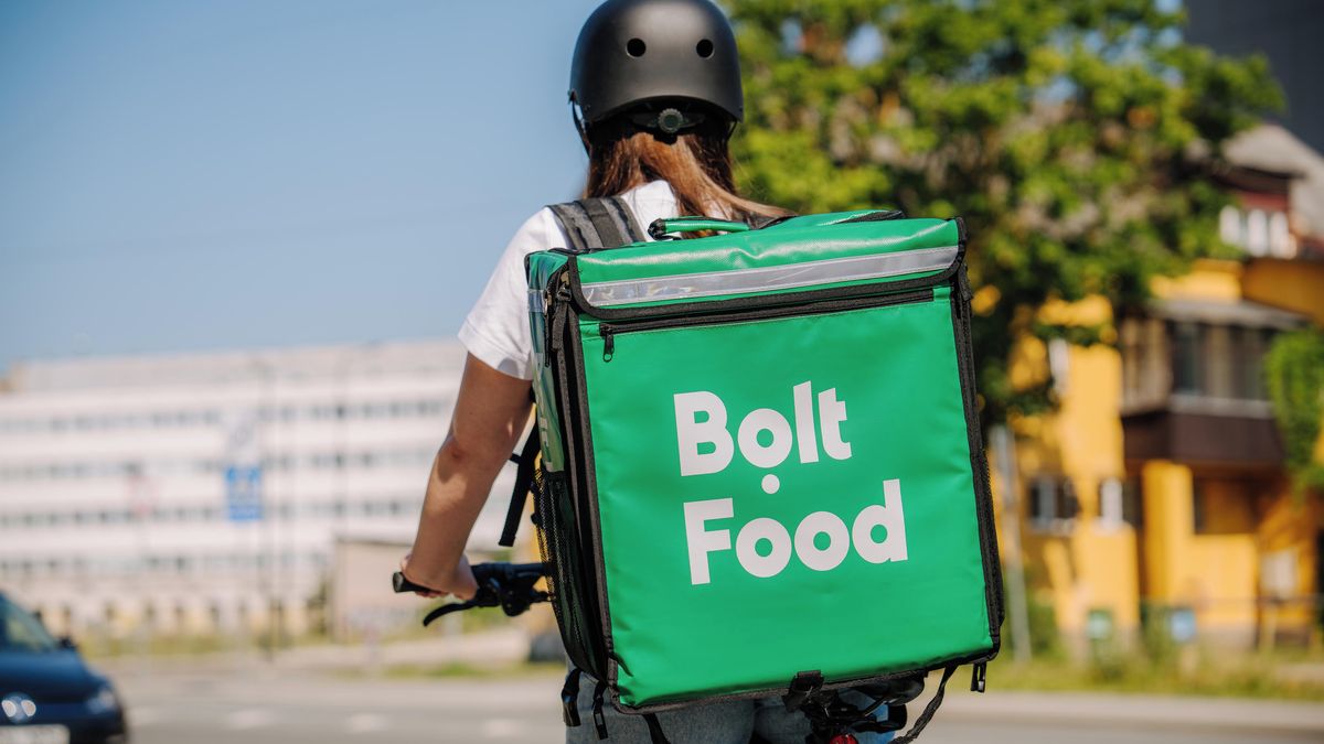 Stávka kurýrů nezabrala, jídlo se v pátek rozváží jako obvykle