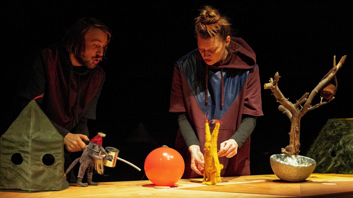 Recenze: Pro děti i neokoralé dospělé. V divadle stvořili bezbřehou fantazii