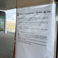 Oznámení upozorňuje, že výsledná cena se odvíjí od toho, jakou má auto registrační značku.