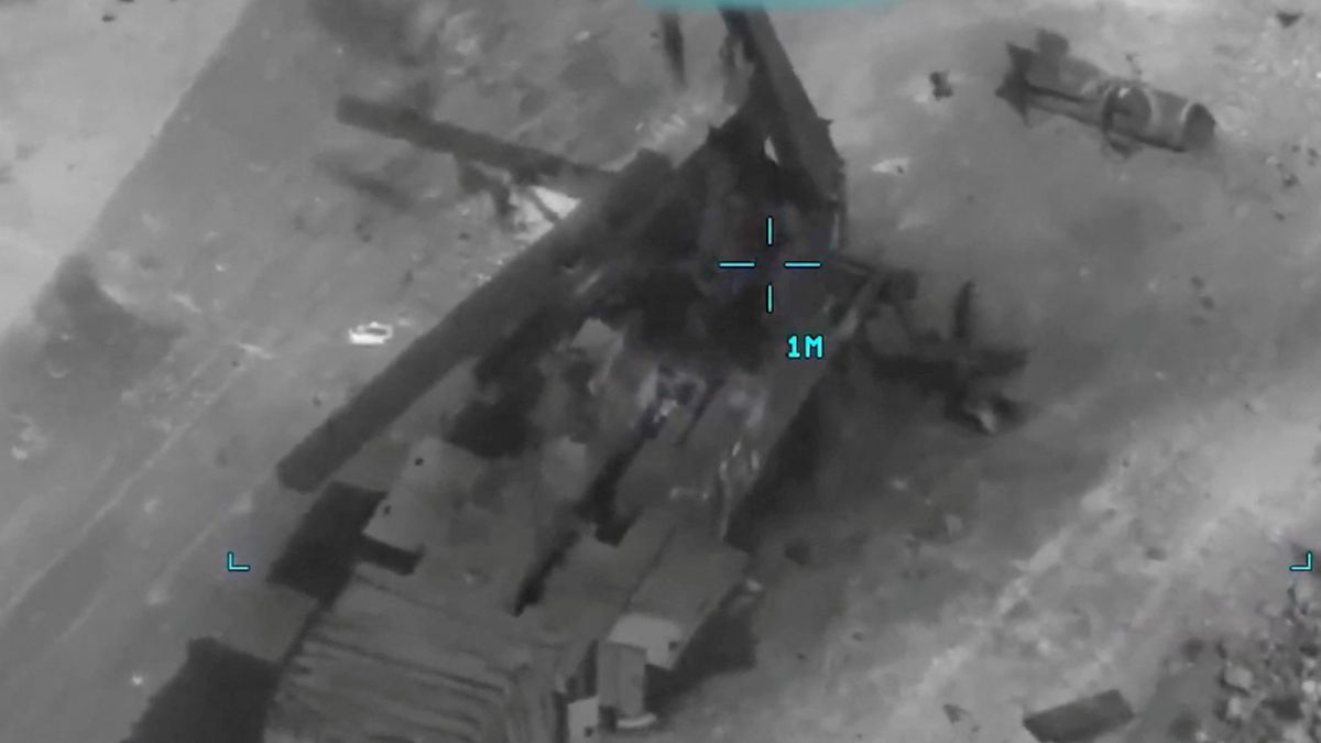 Invaze na íránský strategický ostrov je na spadnutí. Trump potřebuje karty