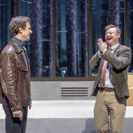  Igor Orozovič jako Løvborg a Filip Kaňkovský v roli Jørgena.