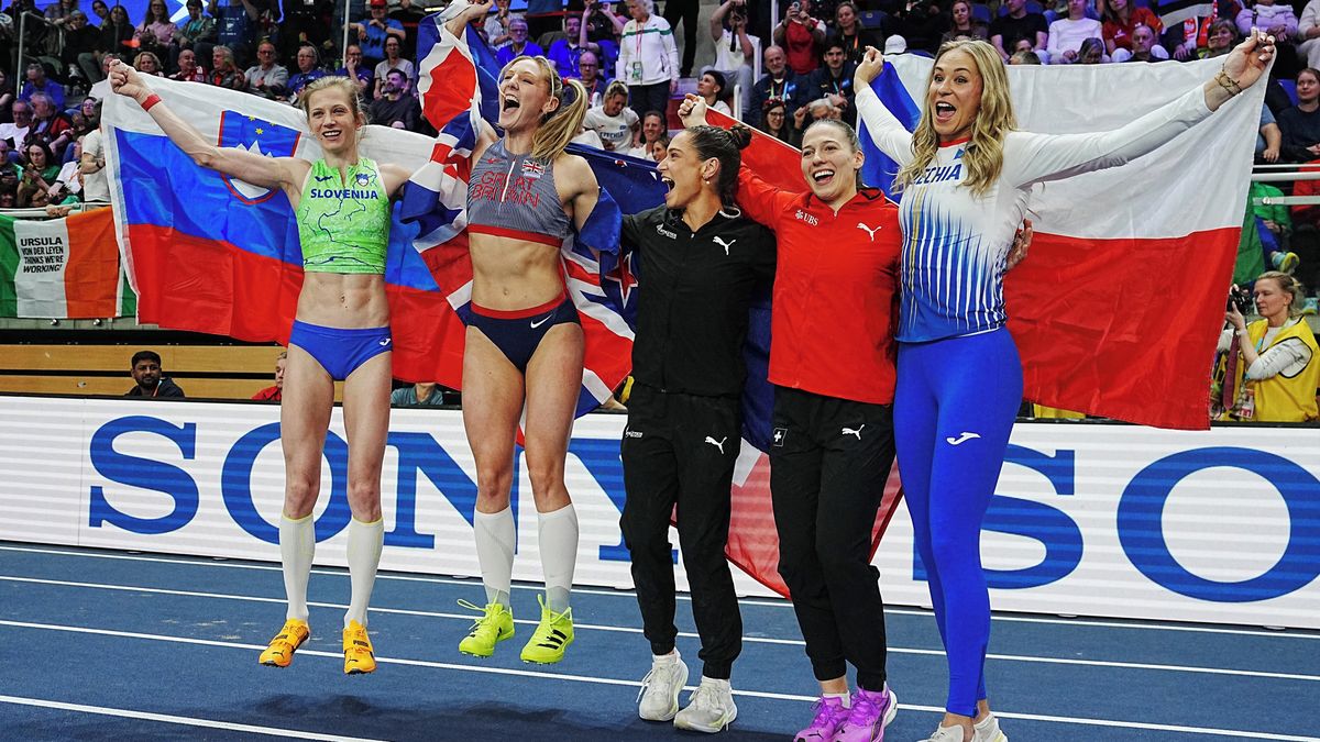 Tyčkařka Amálie Švábíková získala bronz na halovém mistrovství světa