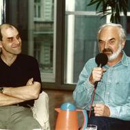 Prezentace filmu Tmavomodrý svět. Na fotografii z roku 2001 je Miroslav Táborský se Zdeňkem Svěrákem.