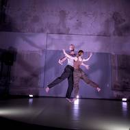 Snímek z Směj se, pořád se směj.