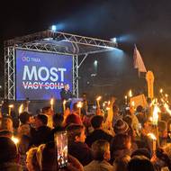 Heslo za Magyarem znamená: Teď, nebo nikdy.