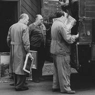 Priprava expozice v roce 1960, NGP.