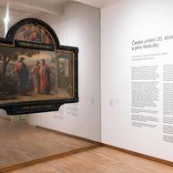 Pohled do stálé expozice České umění 20. století a jeho škatulky.