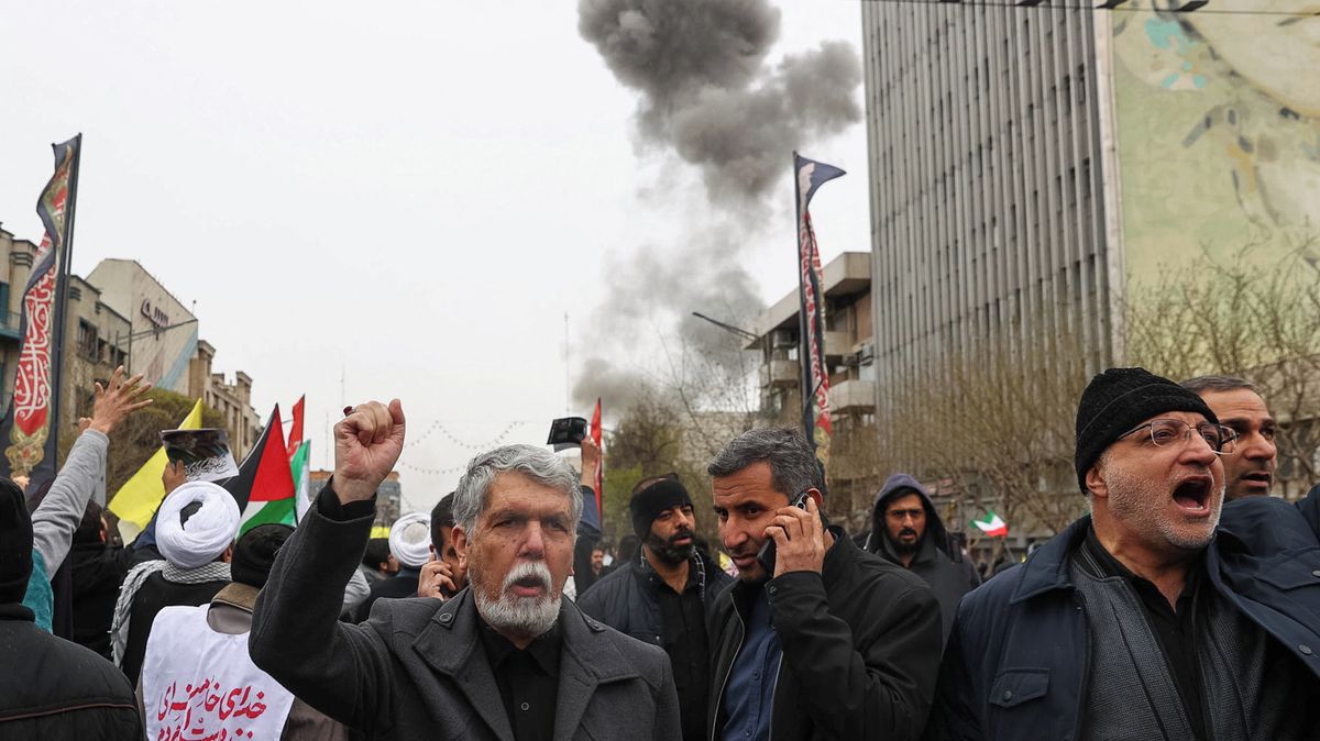 Íránský režim mu vyhrožuje a zabil mu bratra. „Teď to bude jiné,“ věří