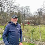 Hluk dráždí také místní. 