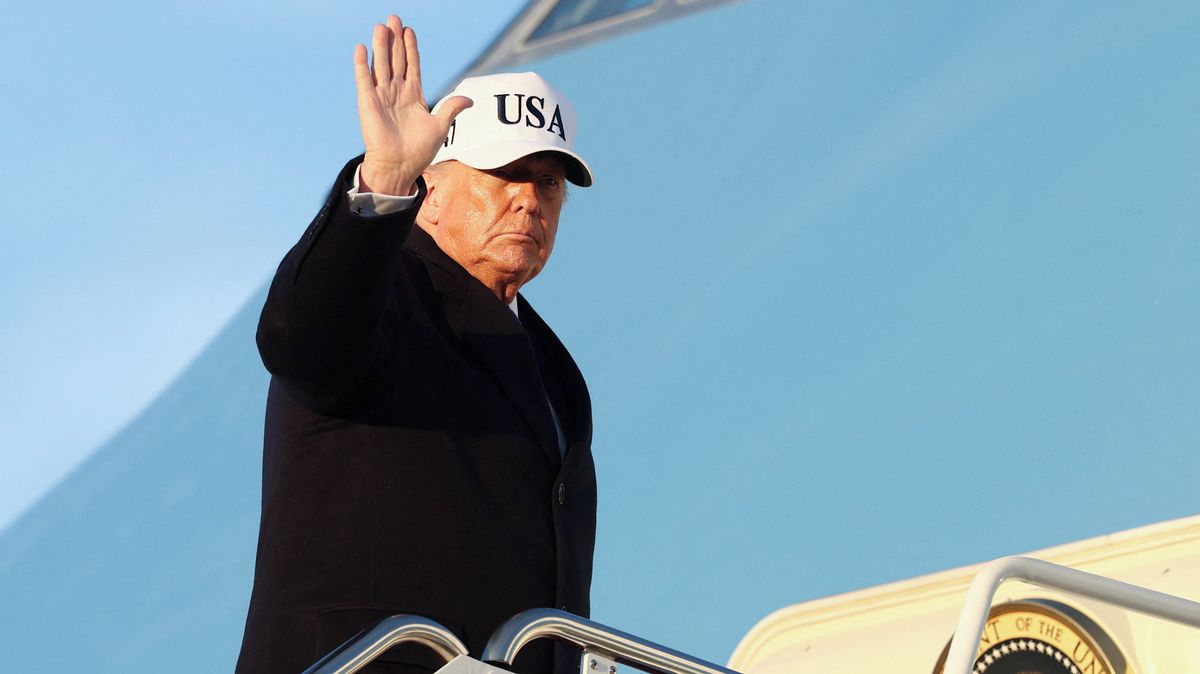 Online: Trump hrozí Íránu zničením elektráren, pokud neotevře Hormuzský průliv