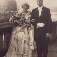 Svatba Marie Bartoňové a Jiřího Čerycha v Praze na Zbraslavi, 6. listopadu 1924.