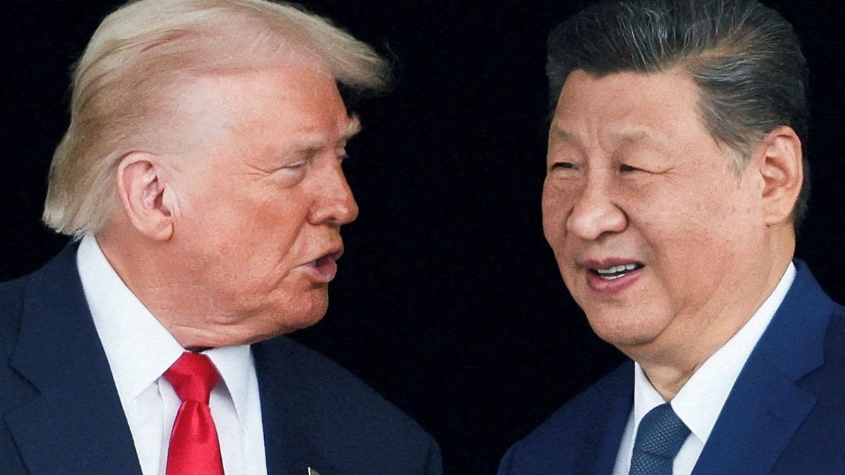 Nevyrušuj nepřítele, když dělá chybu. Čína čeká, až se Trump „zničí“ sám