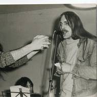 Zleva Jaroslav Kukal, skvělý fotograf (nejen) undergroundu, a Pavel Zajíček, lídr DG 307, 1975. Archiv Milan „Dino“ Vopálka.