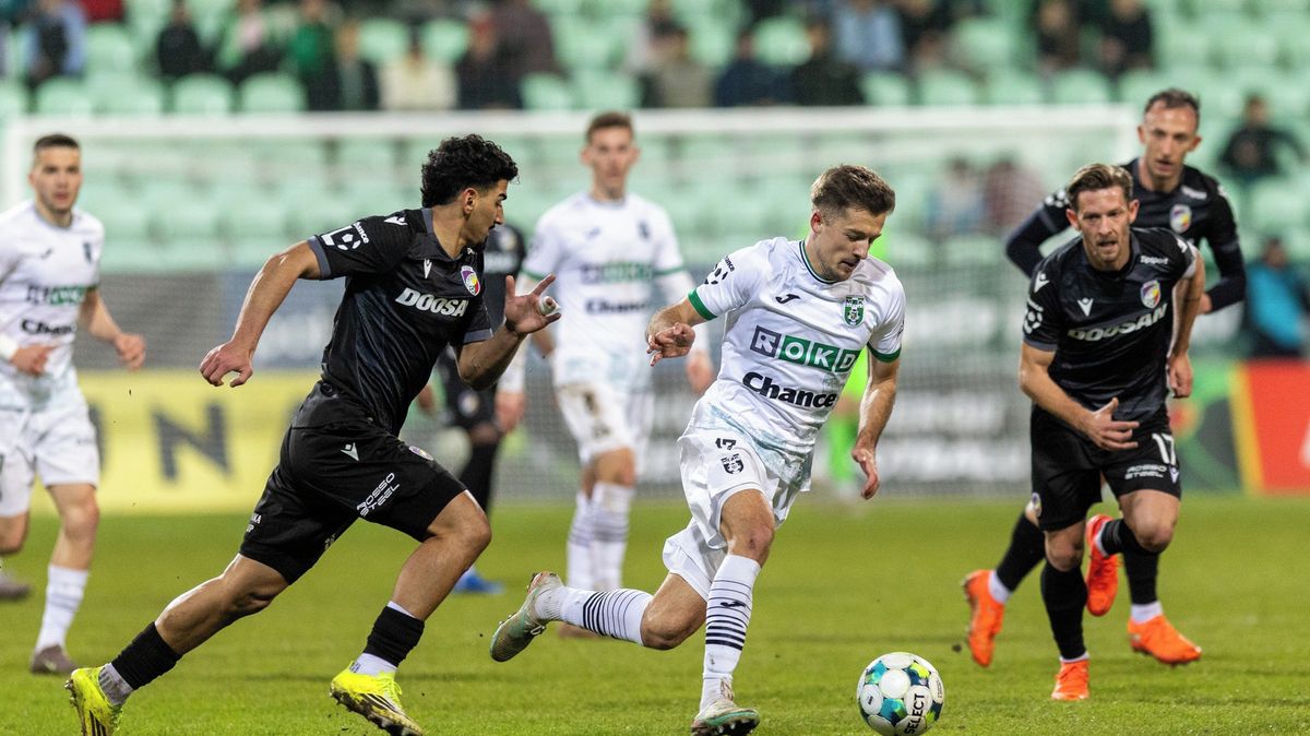 Za miliony ho chtěla Slavia. Teď ho viní, že za statisíce ovlivňoval zápasy