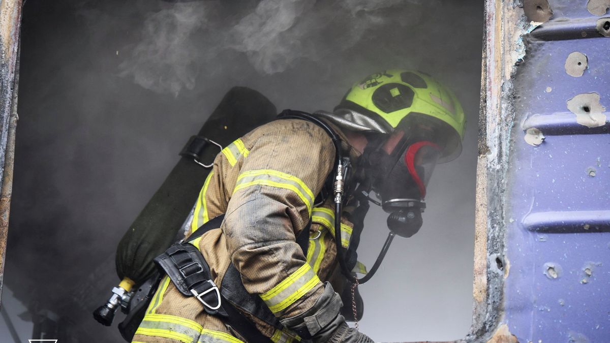 Ukrajinci stupňují údery v týlu. Zničení továrny v Brjansku Rusy šokovalo