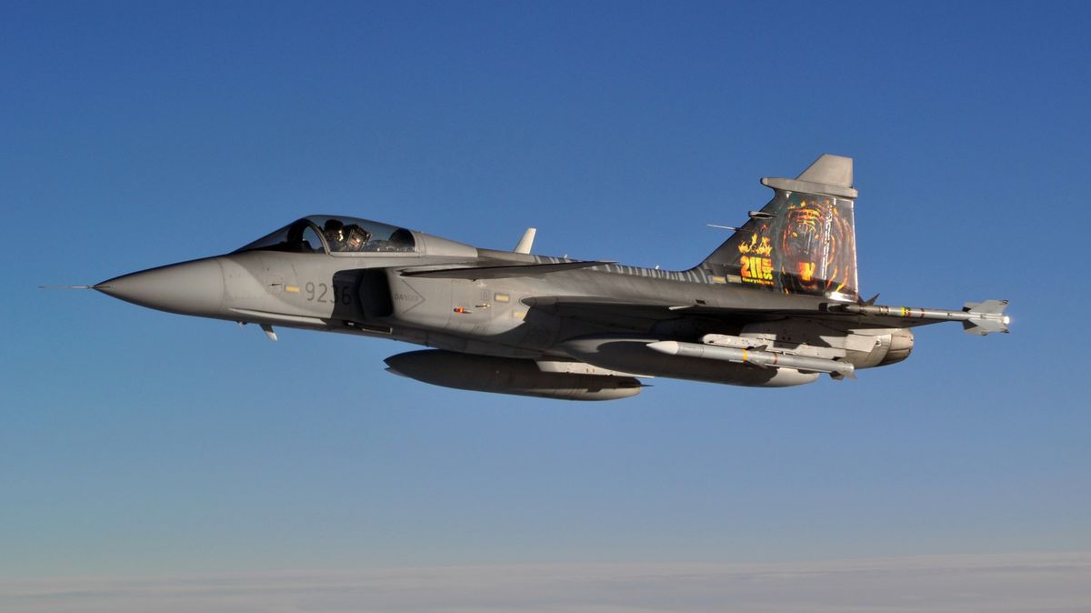 Splníme aspoň dvě procenta? Velvyslanec při NATO vysvětluje obranné výdaje