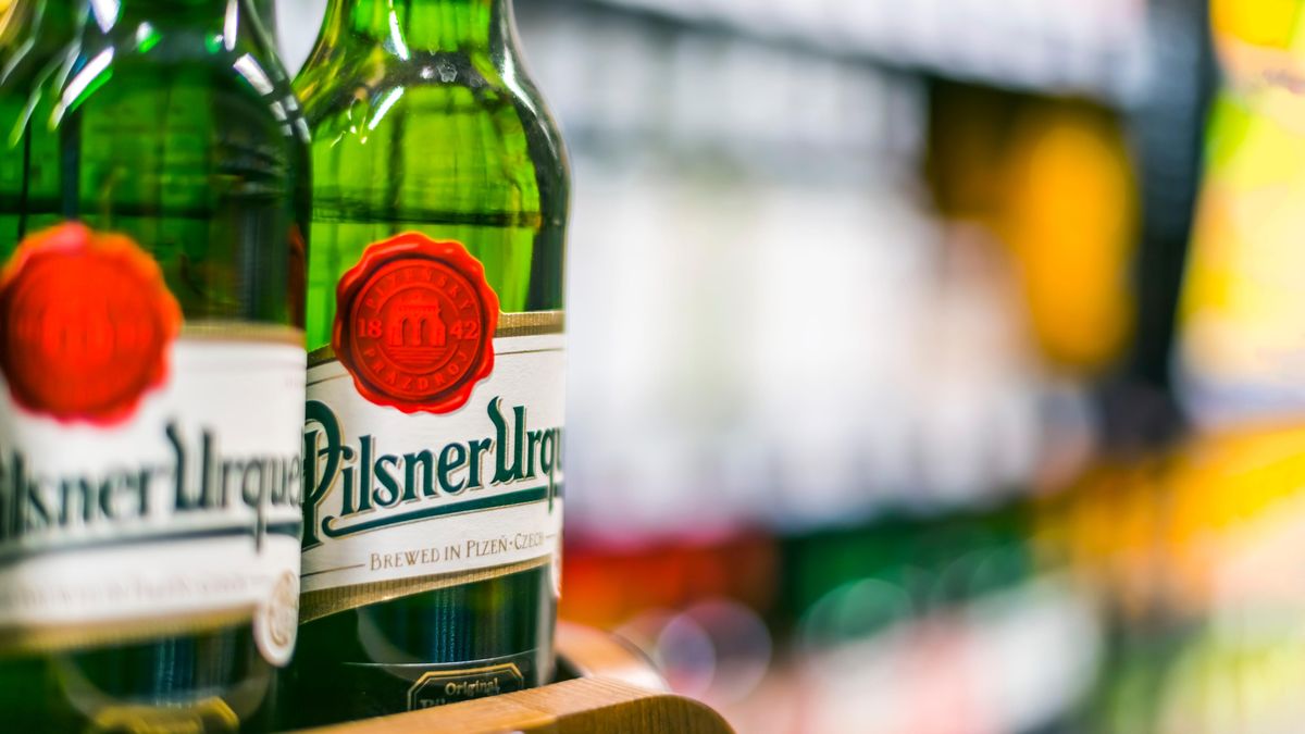 Prazdroj loni v Česku prodal méně piva. I kvůli chladnému počasí