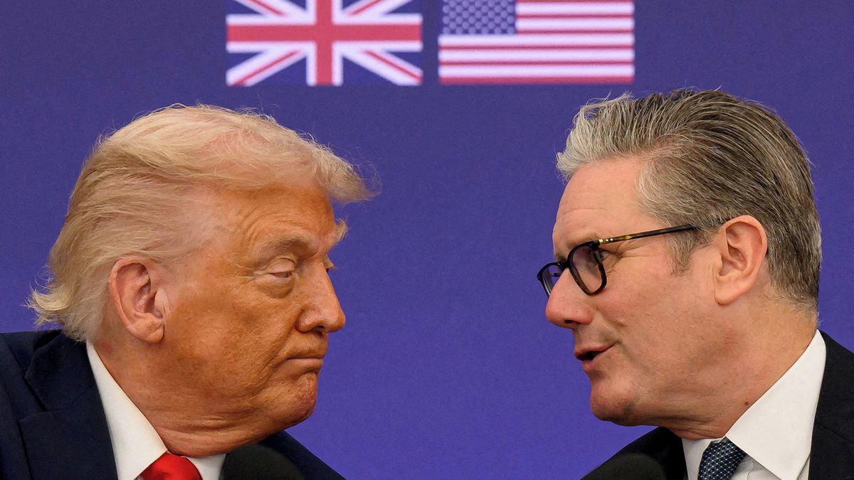 Konec „speciálních vztahů“ na obzoru. Trump útočí na nejbližšího spojence