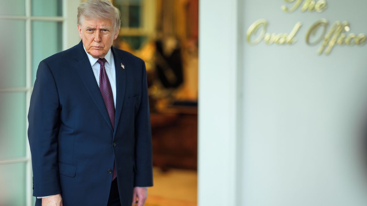 Trump se snaží obejít Kongres a tvrdí, že akce v Íránu skončily