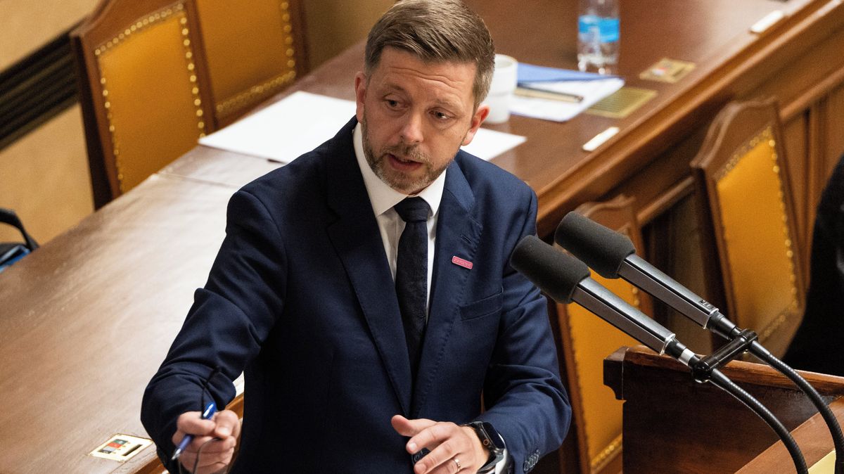 STAN chce odložit volbu členů Rady ČT kvůli podezření na uplácení části radních