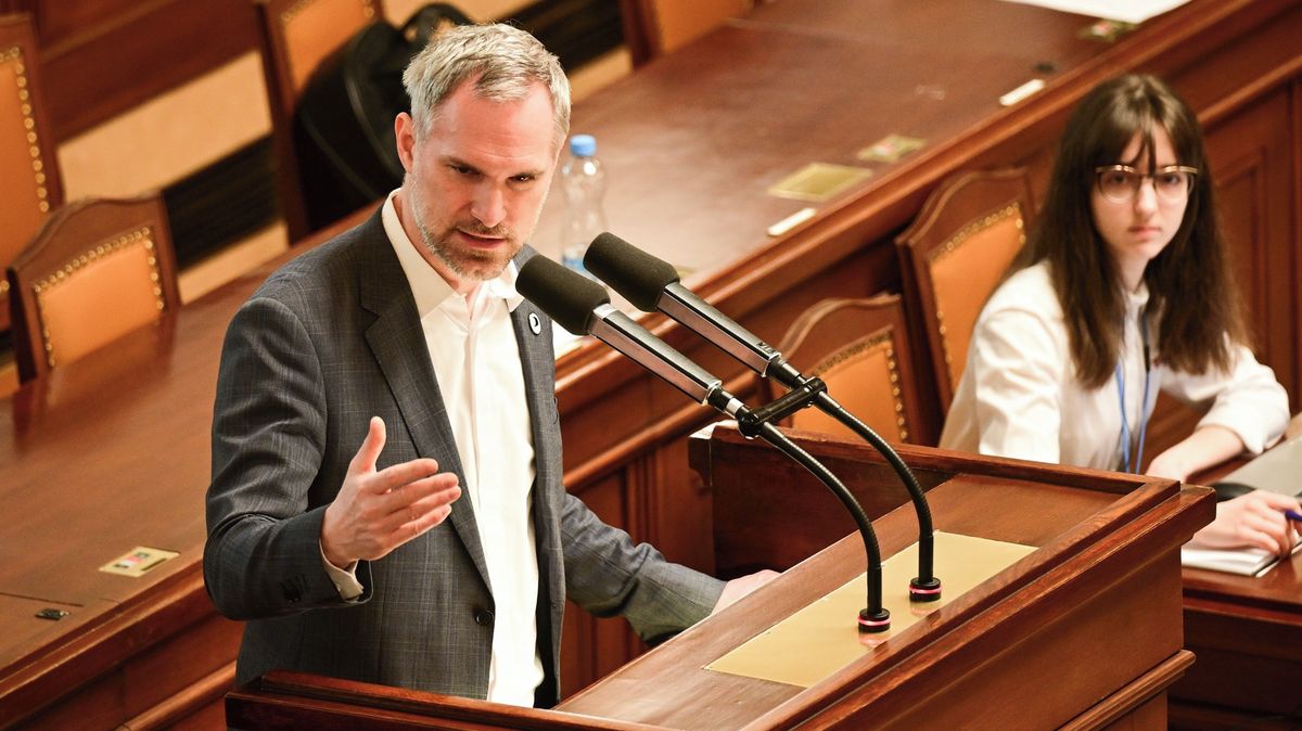 Piráti testují, jak jim to jde s lidmi. Chtějí se zbavit pražské nálepky