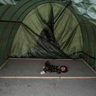 Počet lidí, kteří kvůli válce opustili domovy a zaregistrovali se u libanonského ministerstva sociálních věcí, dosáhl zhruba 1,05 milionu.