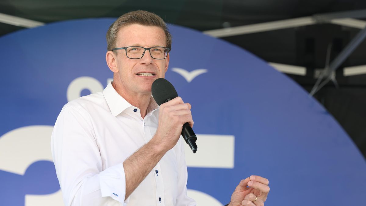 ODS řeší, zda nabízet „nárazník“, nebo nadávat na „Dluženu“