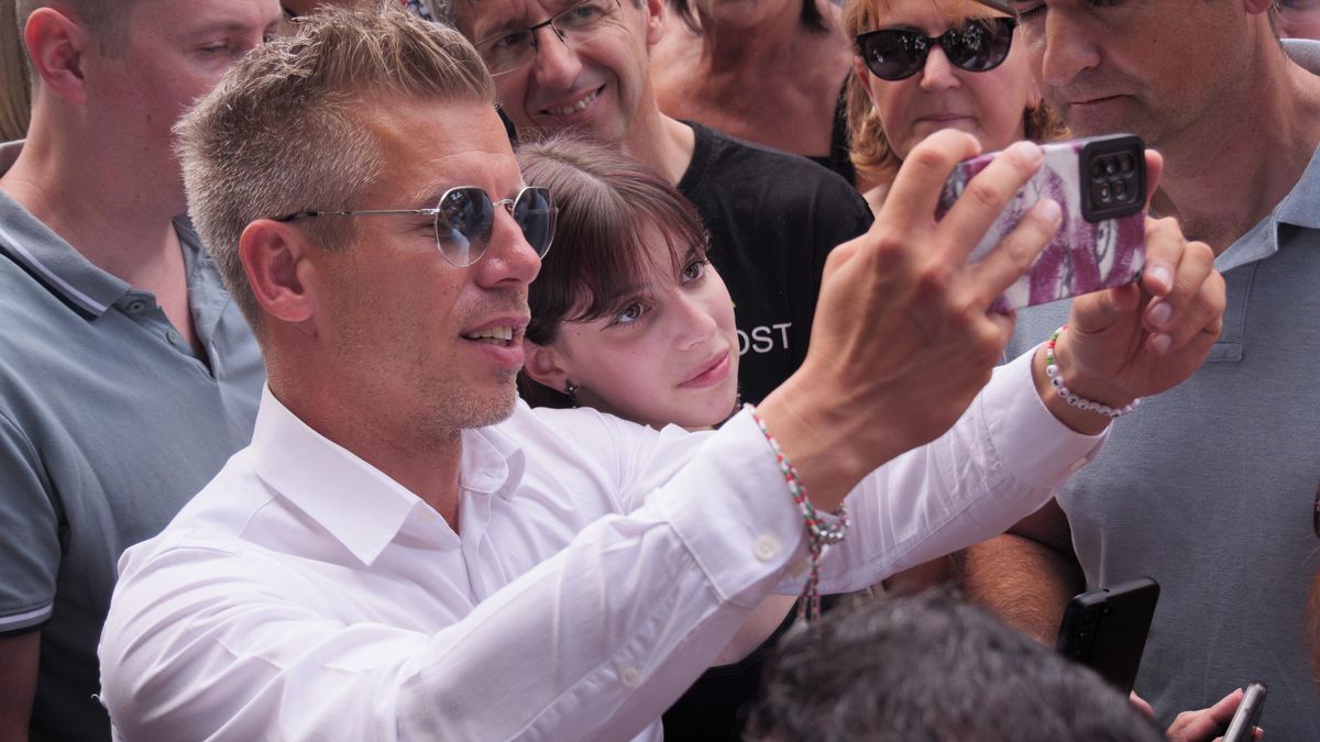 Orbán se musí bát mladé tsunami i nečekaných „přeběhlíků“, naznačují průzkumy