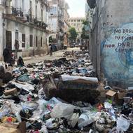 Skládky se kupí i v místech, kde úřady jejich vznik zakazují.