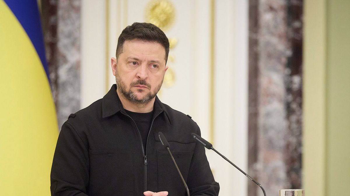 Rusko chystá na Ukrajině útok na mou kancelář, tvrdí Zelenskyj