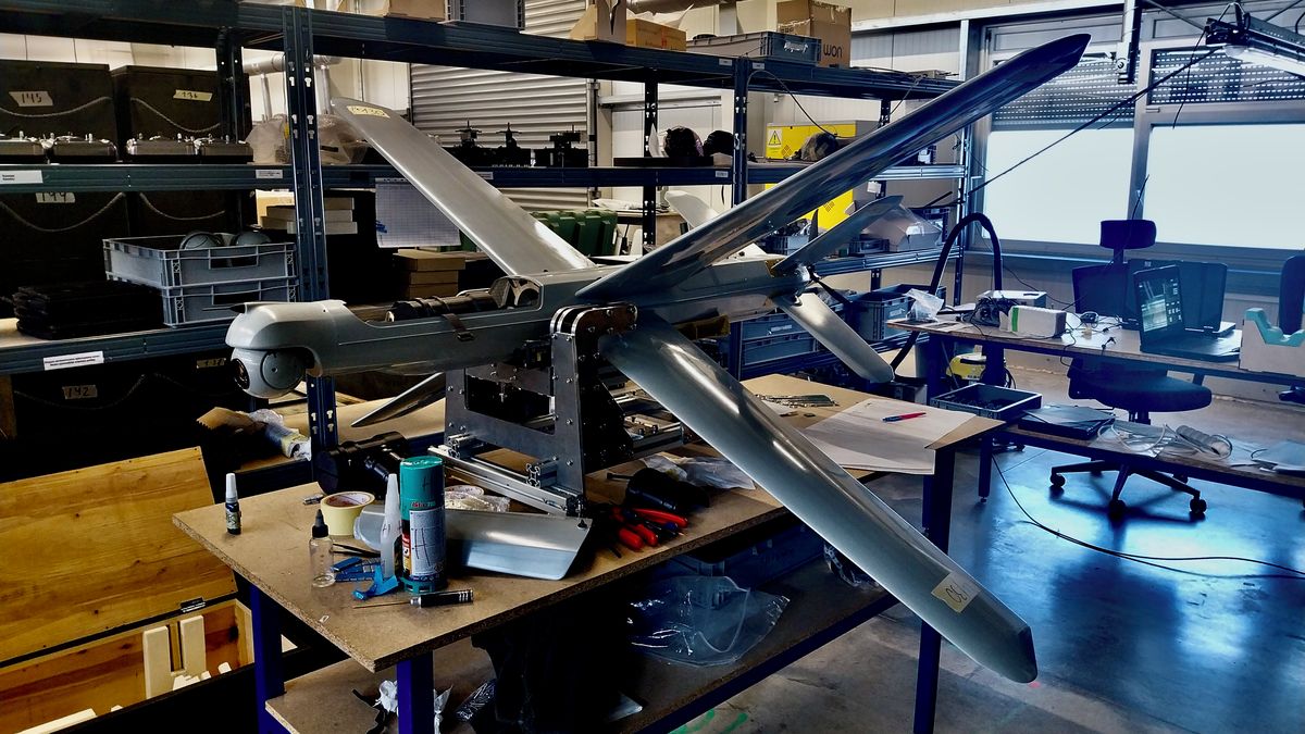 Ruské výhružky bereme jako prestižní referenci, říká výrobce dronů z Kolína