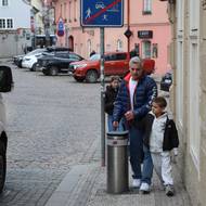 Sloupky na Malé Straně.