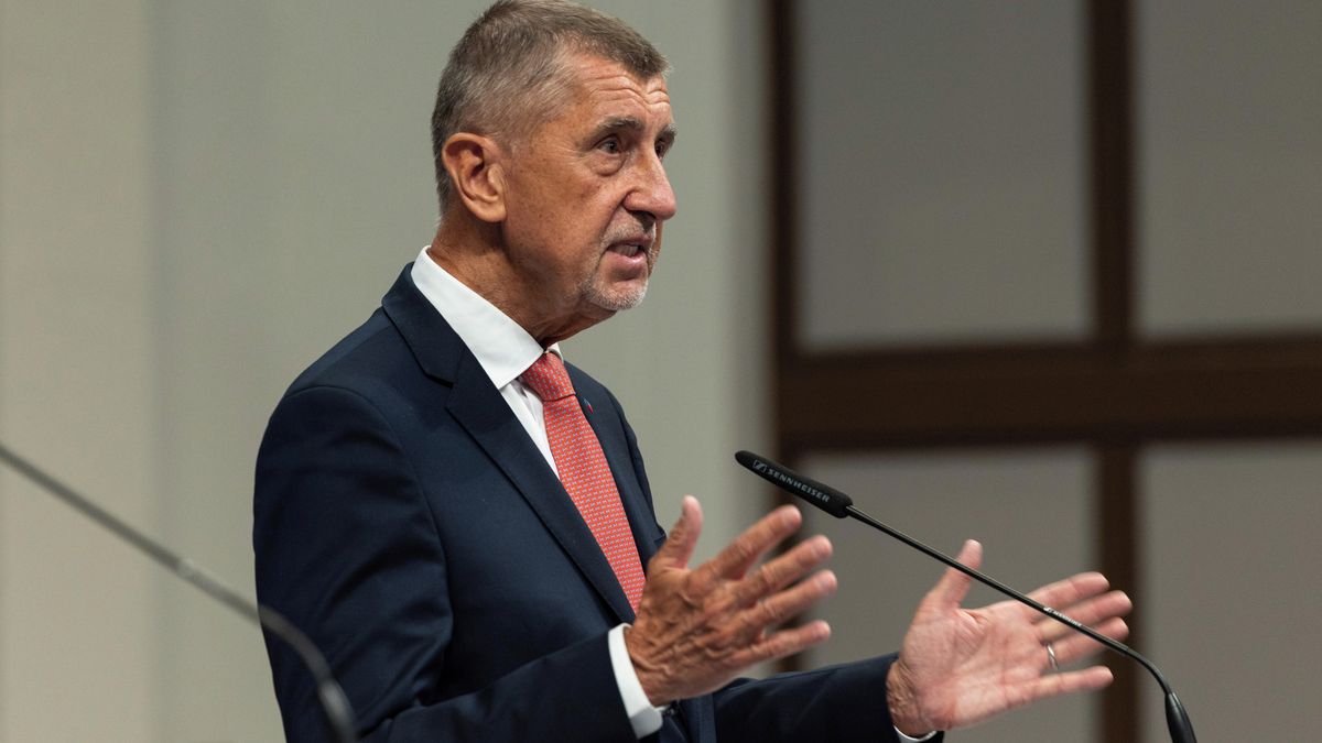 Vláda podle Babiše neposkytne Vystrčilovi letoun k cestě na Tchaj-wan