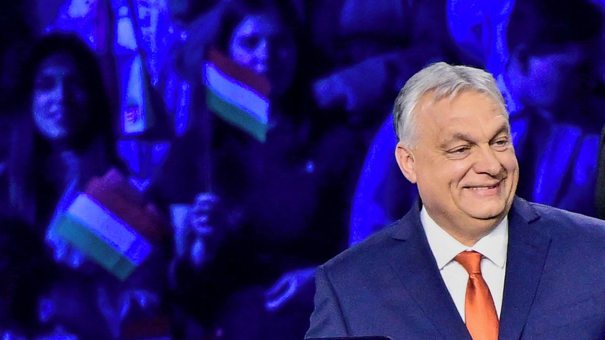 Online: Maďaři vystavují Orbánovi účet za 16 let u moci