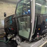 Právě probíhá dobíjení baterie.