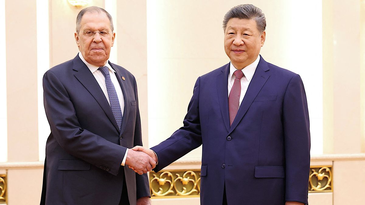 Lavrov jednal v Pekingu se Si Ťin-pchingem, chystá se návštěva Putina