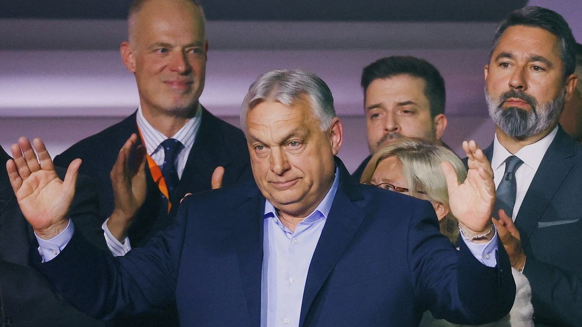 Konec v parlamentu po 36 letech. Orbán oznámil, že vrátí poslanecký mandát