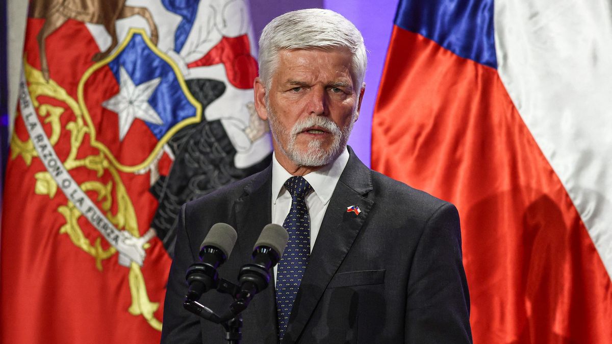 Pavel nechal Chile svoje pero. Klaus si ho před 15 lety odtud odvezl