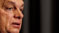 Oligarchové hledají přežití. Maďarský novinář líčí pád Orbánova režimu