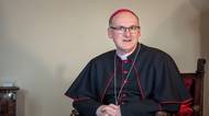 Nový pražský arcibiskup: Nezávislost médií je v ohrožení, nerušte poplatky