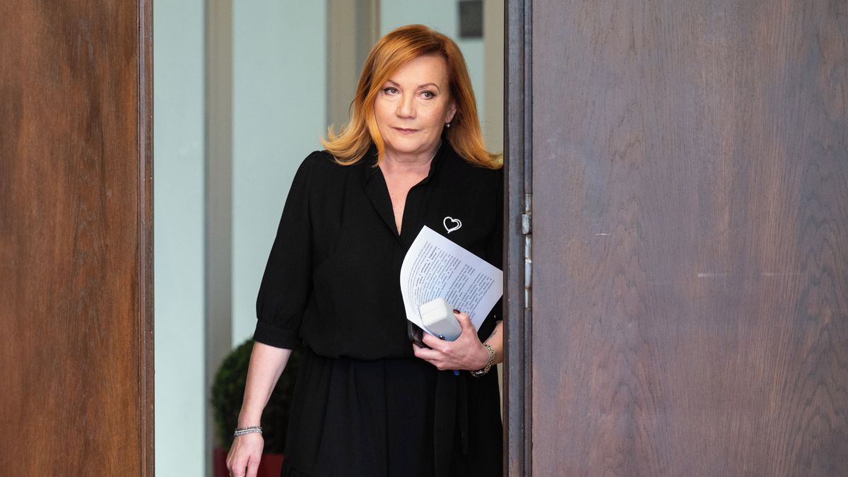 MF ve druhé emisi prodalo tříměsíční dluhopisy pro občany za 44,6 miliardy