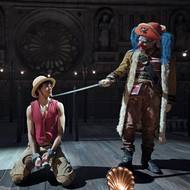 Iñaki Godoy jako Monkey D. Luffy a Jeff Ward v roli Buggyho.