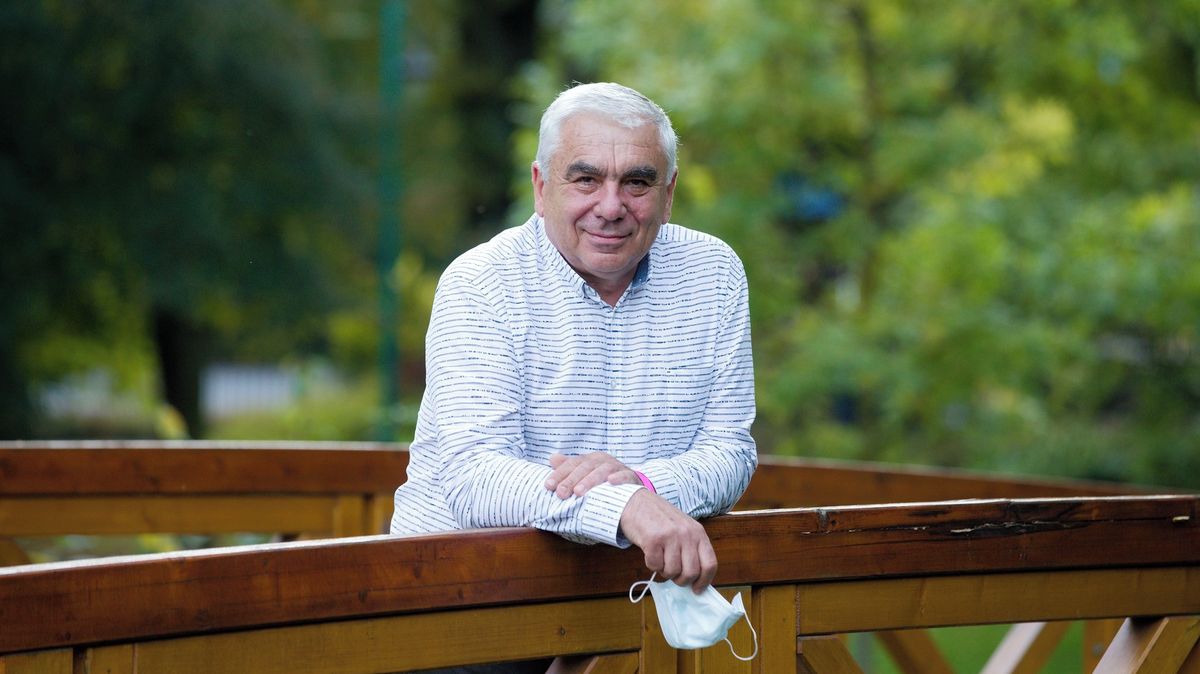 Senátor Jiří Vosecký se rozhodl opustit hnutí Starostové pro Liberecký kraj