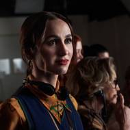 Maude Apatow jako Lexi.